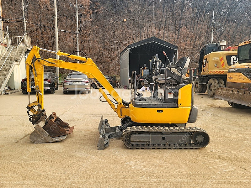 농장용 농사용 중고미니굴삭기 코마스 PC18 2007년식 중고미니포크레인--0